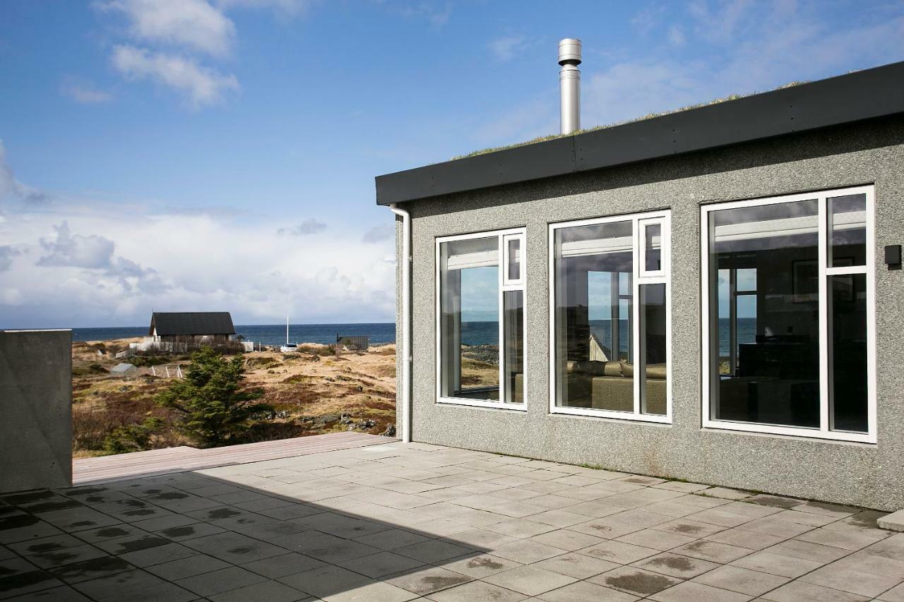 Hvassahraun By The Sea Villa